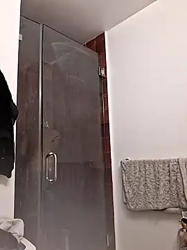 Snapshot of ItsBarbieBitcxxxx69 chatting on October 20, 2025, 5:41 am ItsBarbieBitcxxxx69 online show from October 20, 2025, 5:41 am