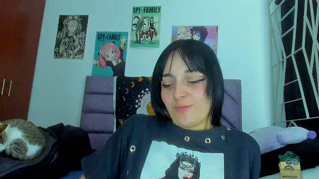 KARINNA  RAVEN online show from October 15, 2025, 1:39 am