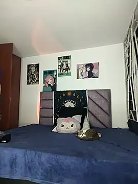 KARINNA  RAVEN online show from October 18, 2025, 2:14 am