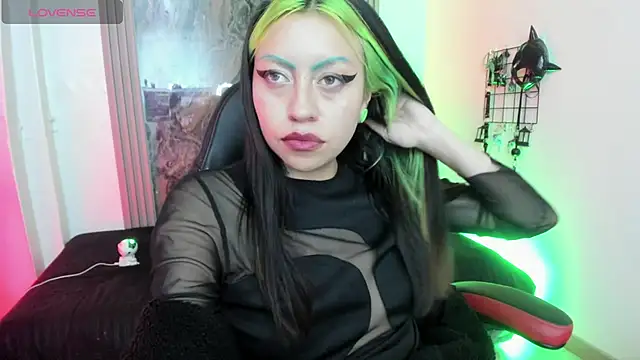 midory  online show from October 17, 2025, 3:20 am