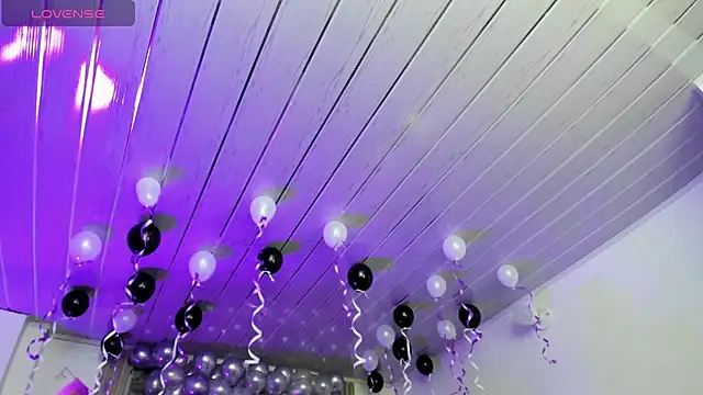 midory  online show from October 26, 2025, 3:56 am