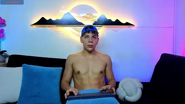 Almiboys online show from March 20, 2026, 5:12 am