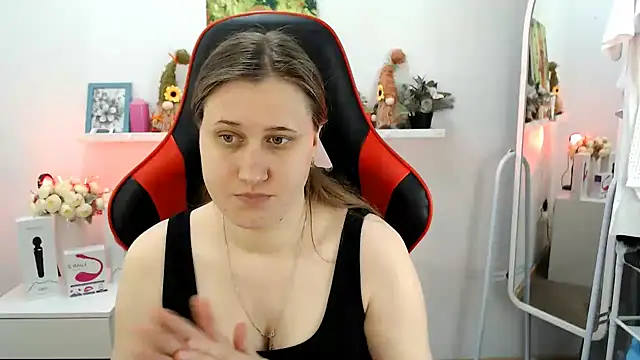 Lucky Lana online show from April 2, 2026, 3:04 am