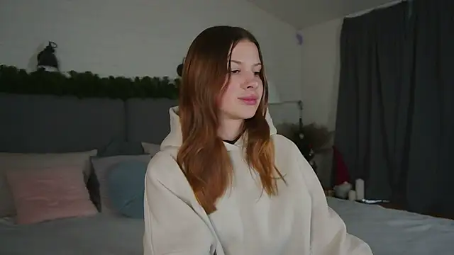 Liana   Li online show from January 15, 2026, 7:02 am