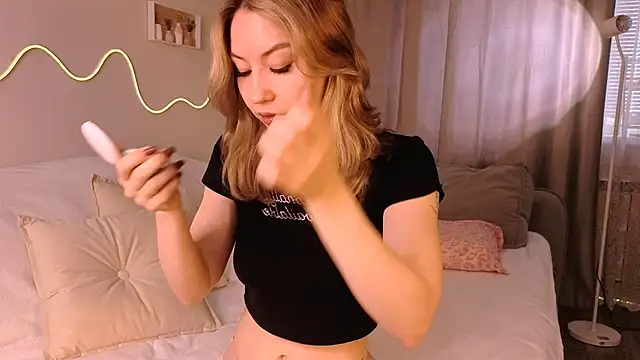 Lilo Sims online show from October 26, 2025, 5:35 am