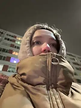 bambi lu online show from January 14, 2026, 7:19 pm