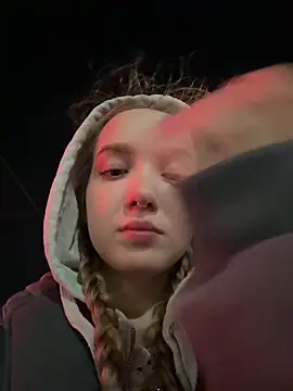 bambi lu online show from March 14, 2026, 6:02 pm