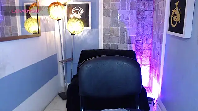 Fiorellaa delsd online show from October 8, 2025, 3:20 pm