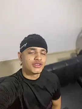 samxx muscle online show from March 15, 2026, 6:08 am