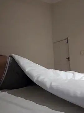 UAjit online show from November 1, 2025, 6:54 pm