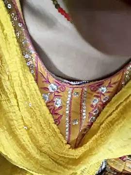 Eshwari Chopra online show from September 14, 2025, 5:17 am