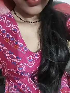Snapshot of Eshwari_Chopra chatting on July 3, 2026, 5:25 am Eshwari Chopra online show from July 3, 2026, 5:25 am