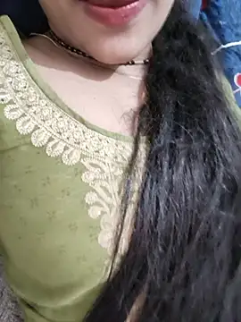 Snapshot of Eshwari_Chopra chatting on July 11, 2026, 6:21 pm Eshwari Chopra online show from July 11, 2026, 6:21 pm