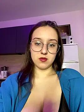 Vviikkssiikk online show from October 19, 2025, 5:13 pm