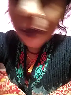 Eshna Dabral online show from November 20, 2025, 1:06 am