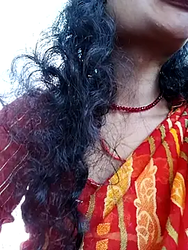 Eshna Dabral online show from December 14, 2025, 4:07 am