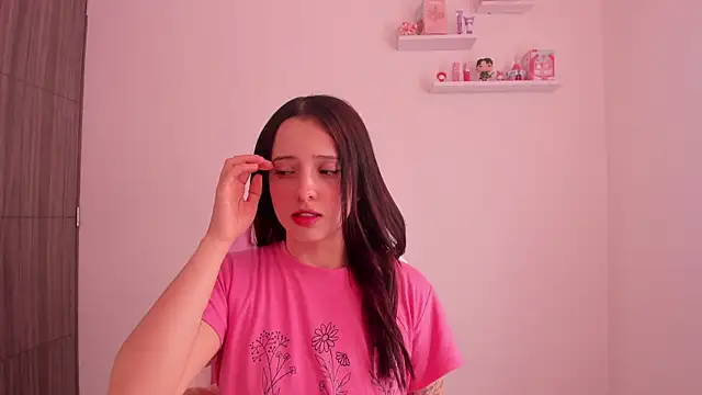 ImBunnyNova online show from November 21, 2025, 1:43 pm