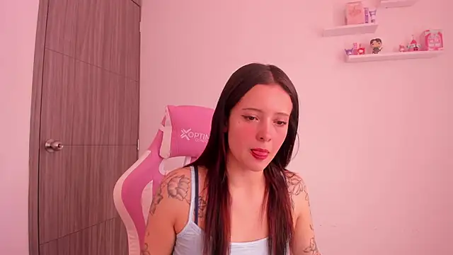 Snapshot of ImBunnyNova chatting on January 16, 2026, 2:43 pm ImBunnyNova online show from January 16, 2026, 2:43 pm