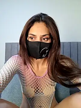 Snapshot of Assil_sexy chatting on June 17, 2026, 10:21 pm Assil sexy online show from June 17, 2026, 10:21 pm