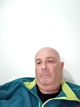 Alexis Bull online show from November 2, 2025, 4:53 pm