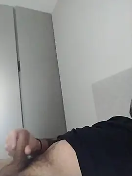 iunutmi online show from November 2, 2025, 10:17 am