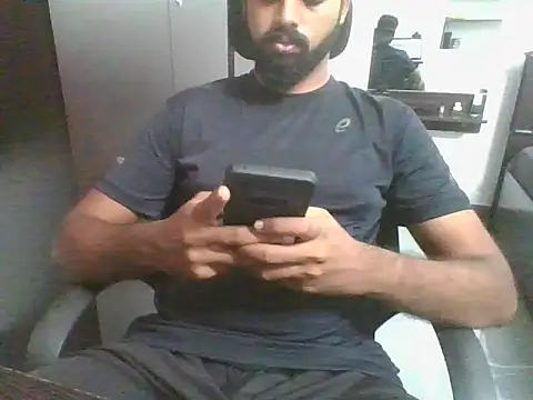 lovelyakash69 online show from September 10, 2025, 3:39 am