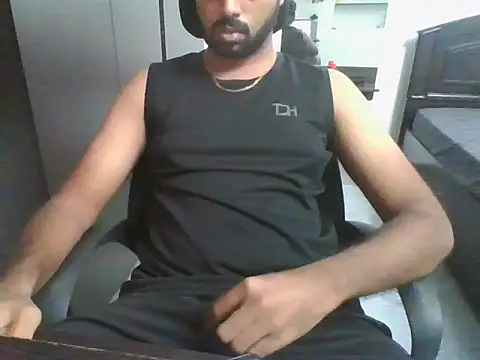 Snapshot of lovelyakash69 chatting on March 14, 2026, 5:57 am lovelyakash69 online show from March 14, 2026, 5:57 am