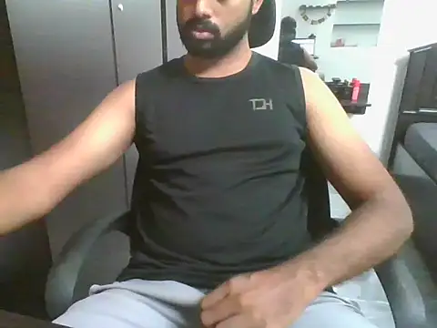 Snapshot of lovelyakash69 chatting on April 2, 2026, 8:34 am lovelyakash69 online show from April 2, 2026, 8:34 am