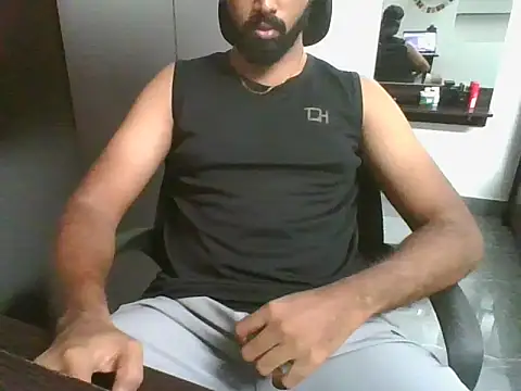 Snapshot of lovelyakash69 chatting on May 13, 2026, 8:23 am lovelyakash69 online show from May 13, 2026, 8:23 am