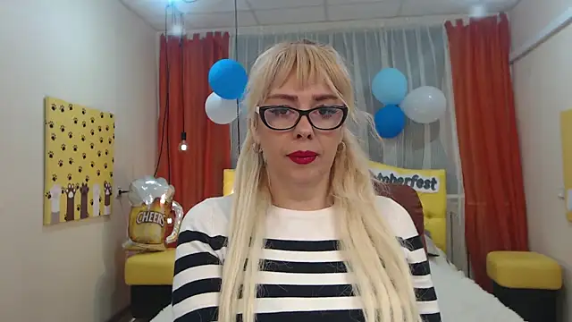 KatrinaCharm online show from September 21, 2025, 6:04 am