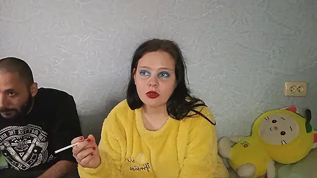 Snapshot of SweetPiggyx chatting on April 24, 2026, 7:49 pm SweetPiggyx online show from April 24, 2026, 7:49 pm