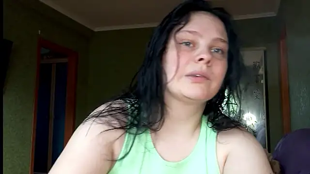 Snapshot of SweetPiggyx chatting on May 11, 2026, 4:04 pm SweetPiggyx online show from May 11, 2026, 4:04 pm