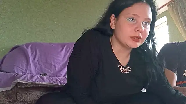 Snapshot of SweetPiggyx chatting on May 18, 2026, 2:34 pm SweetPiggyx online show from May 18, 2026, 2:34 pm