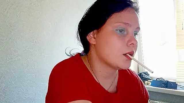 Snapshot of SweetPiggyx chatting on June 3, 2026, 2:33 pm SweetPiggyx online show from June 3, 2026, 2:33 pm