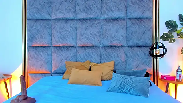 MeliissaAdamss online show from September 17, 2025, 9:05 pm