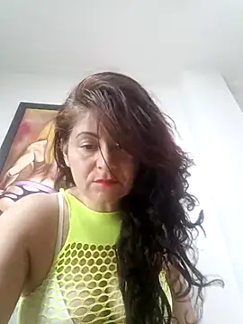 lunadicty online show from March 7, 2025, 9:59 pm