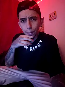 Snapshot of Chris__Jones chatting on October 9, 2025, 12:19 am Chris Jones online show from October 9, 2025, 12:19 am