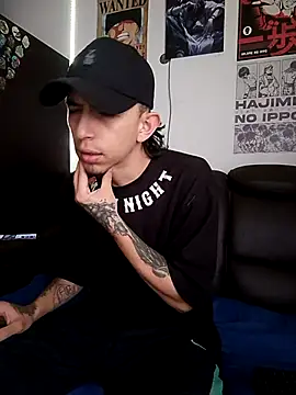 Snapshot of Chris__Jones chatting on April 10, 2026, 5:06 pm Chris Jones online show from April 10, 2026, 5:06 pm