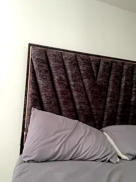 PapiStan online show from October 2, 2025, 2:24 pm