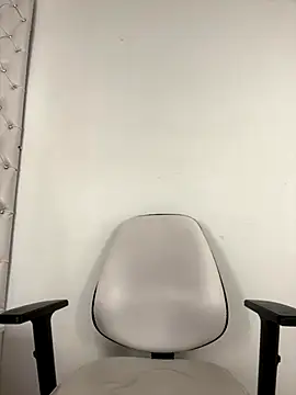 PapiStan online show from October 25, 2025, 10:37 pm