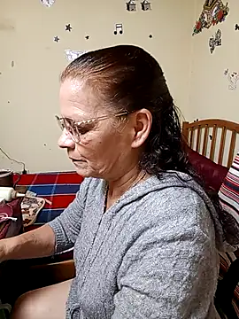 katrina perez online show from September 24, 2025, 8:34 pm