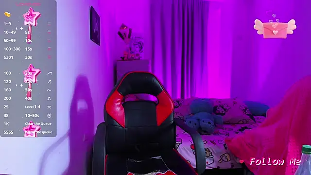 SkylerBennet online show from April 17, 2026, 1:19 am