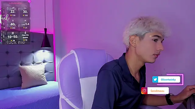 OliverTwinky online show from September 15, 2025, 2:11 am