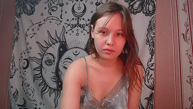 Thighswithspikes online show from September 15, 2025, 8:03 am