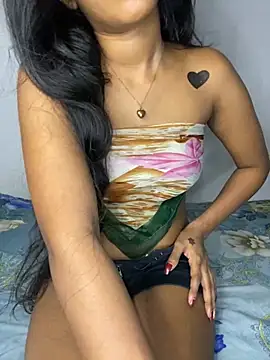 Snapshot of selena_mia chatting on March 15, 2026, 7:53 pm selena mia online show from March 15, 2026, 7:53 pm