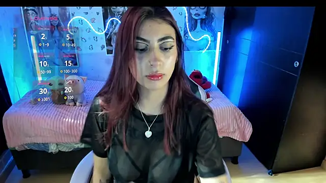 Snapshot of Medussa_katt chatting on July 24, 2026, 9:24 pm Medussa katt online show from July 24, 2026, 9:24 pm