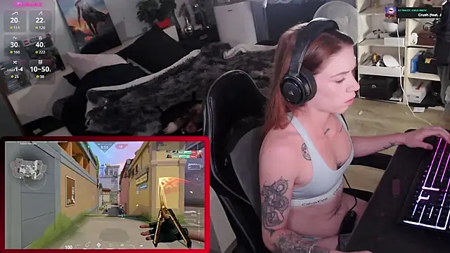 Horny Makima online show from September 13, 2025, 9:31 am