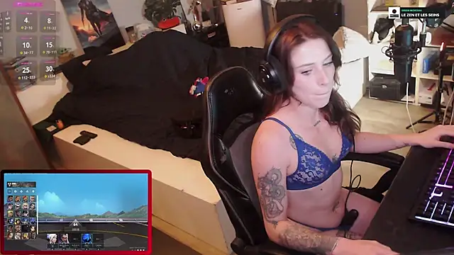 Horny Makima online show from November 9, 2025, 12:58 pm