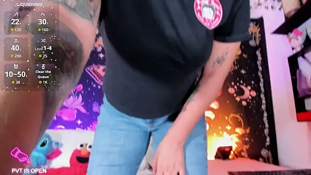 Maddy rosse12 online show from November 2, 2025, 2:41 pm