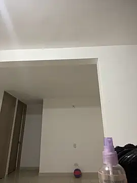 SamanthaAdele online show from October 27, 2025, 1:15 pm